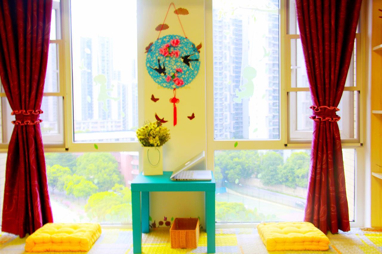 Line 2 Apartment Wuhan Exterior foto