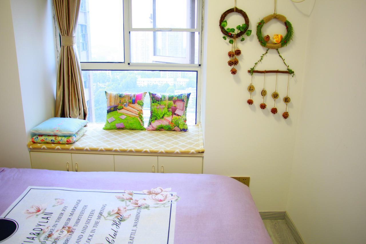 Line 2 Apartment Wuhan Exterior foto
