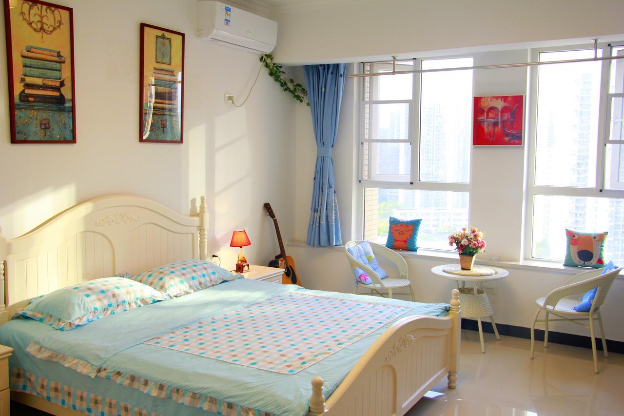 Line 2 Apartment Wuhan Exterior foto