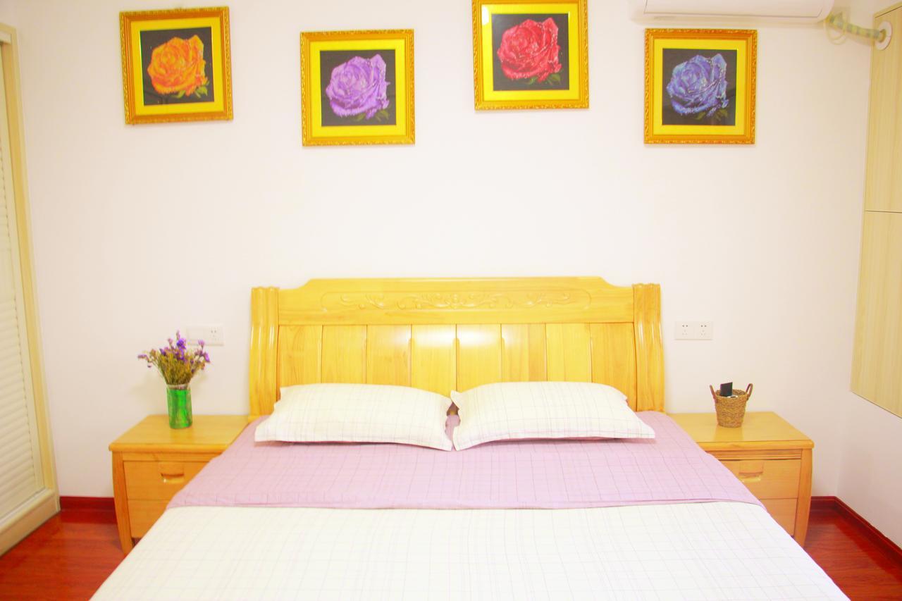 Line 2 Apartment Wuhan Exterior foto